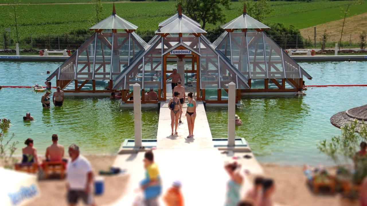 Egri Korona Borhaz Es Wellness Hotel Demjén Eksteriør billede